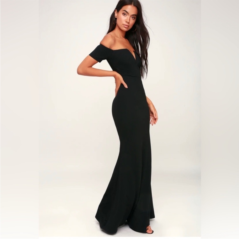 Lulus Black Floor Length Formal Gown Cap Sleeve Draped Neck XL